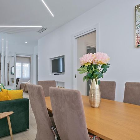 Boutique Plaza Catalonia Suites Cornella Cornellà de Llobregat Kültér fotó