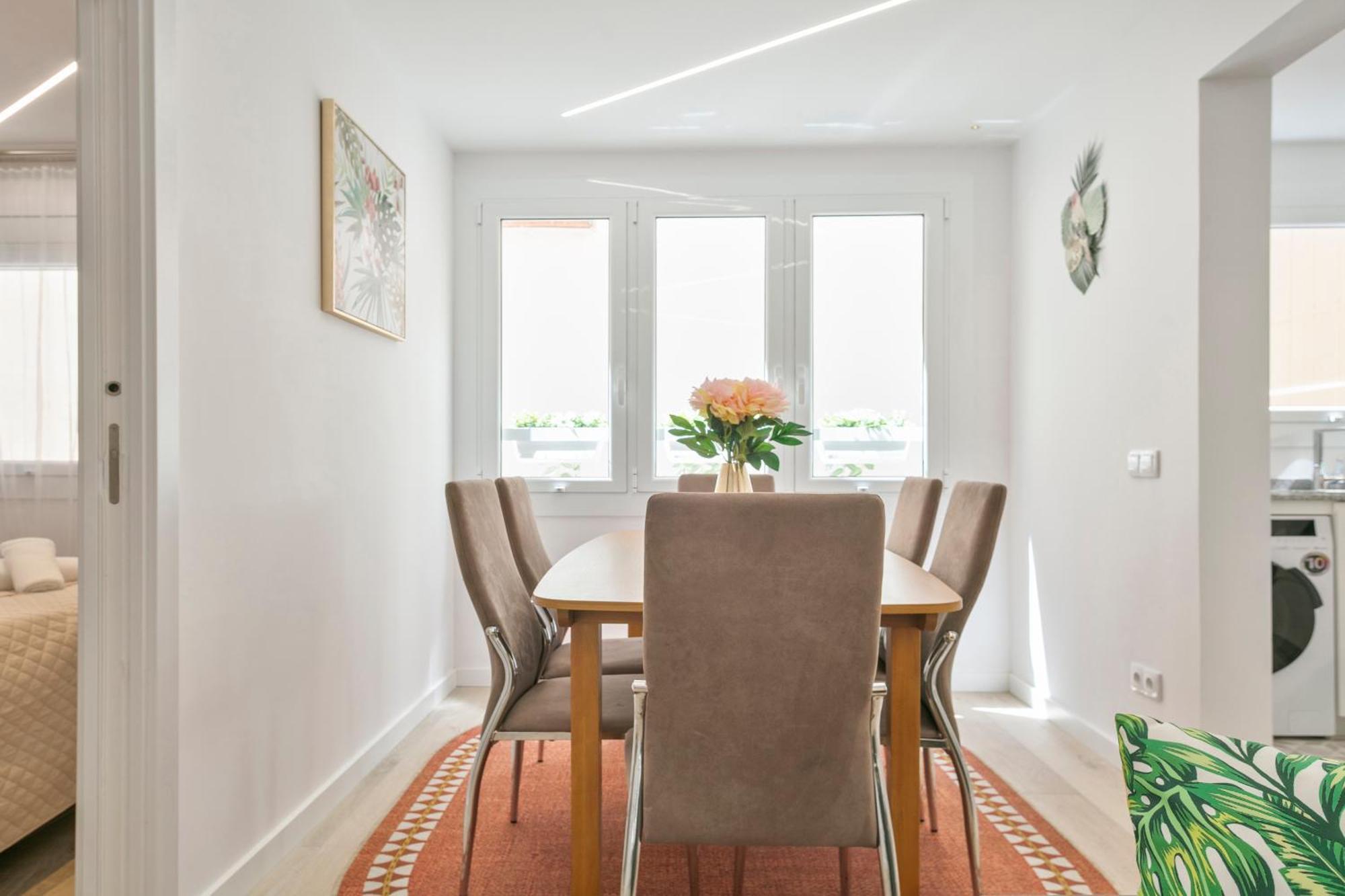 Boutique Plaza Catalonia Suites Cornella Cornellà de Llobregat Kültér fotó