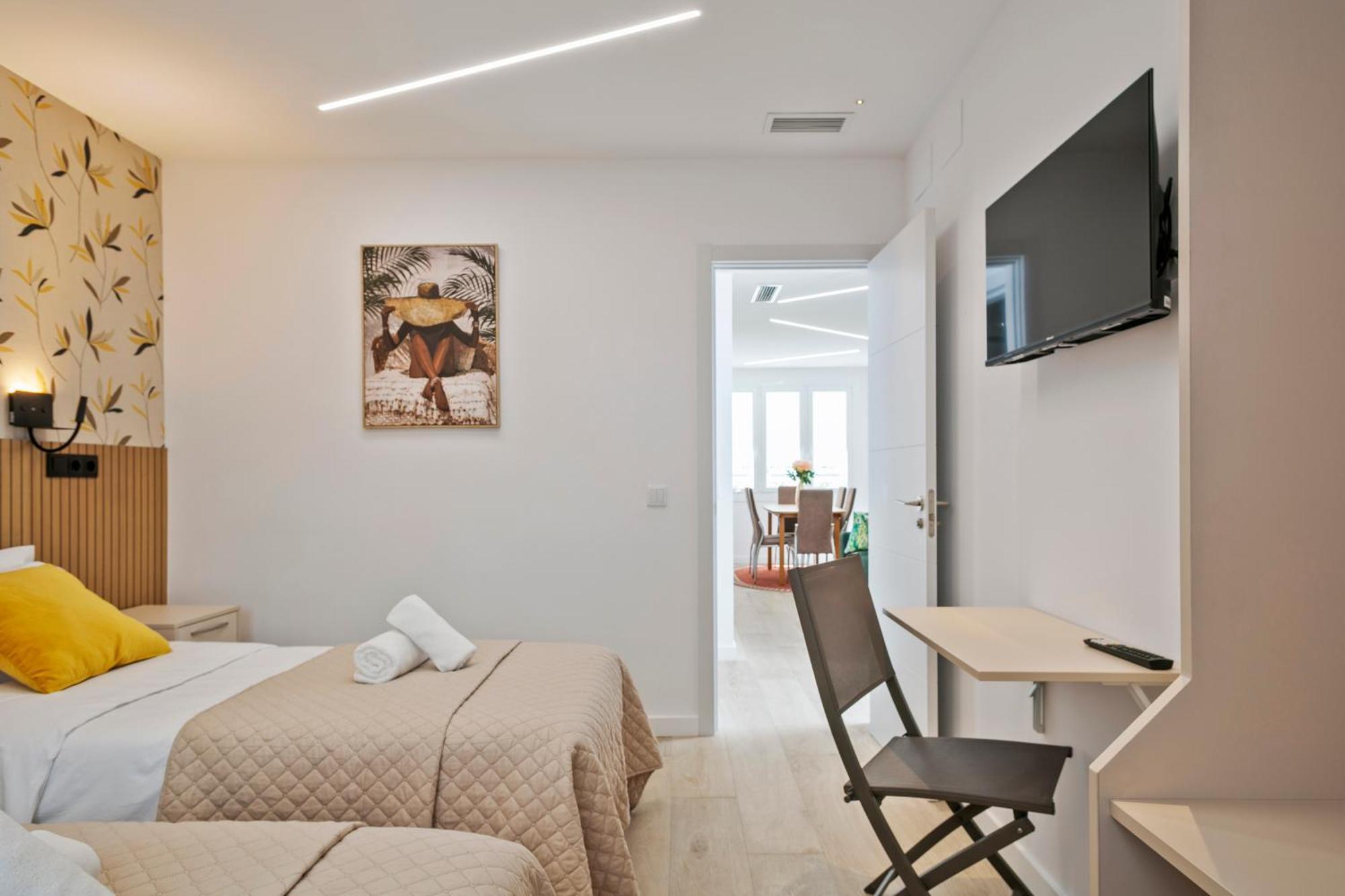 Boutique Plaza Catalonia Suites Cornella Cornellà de Llobregat Kültér fotó