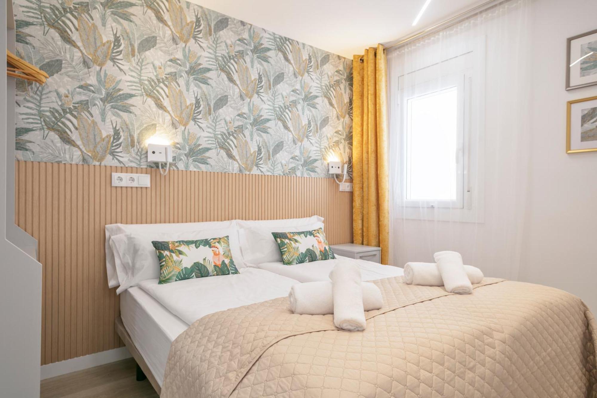 Boutique Plaza Catalonia Suites Cornella Cornellà de Llobregat Kültér fotó