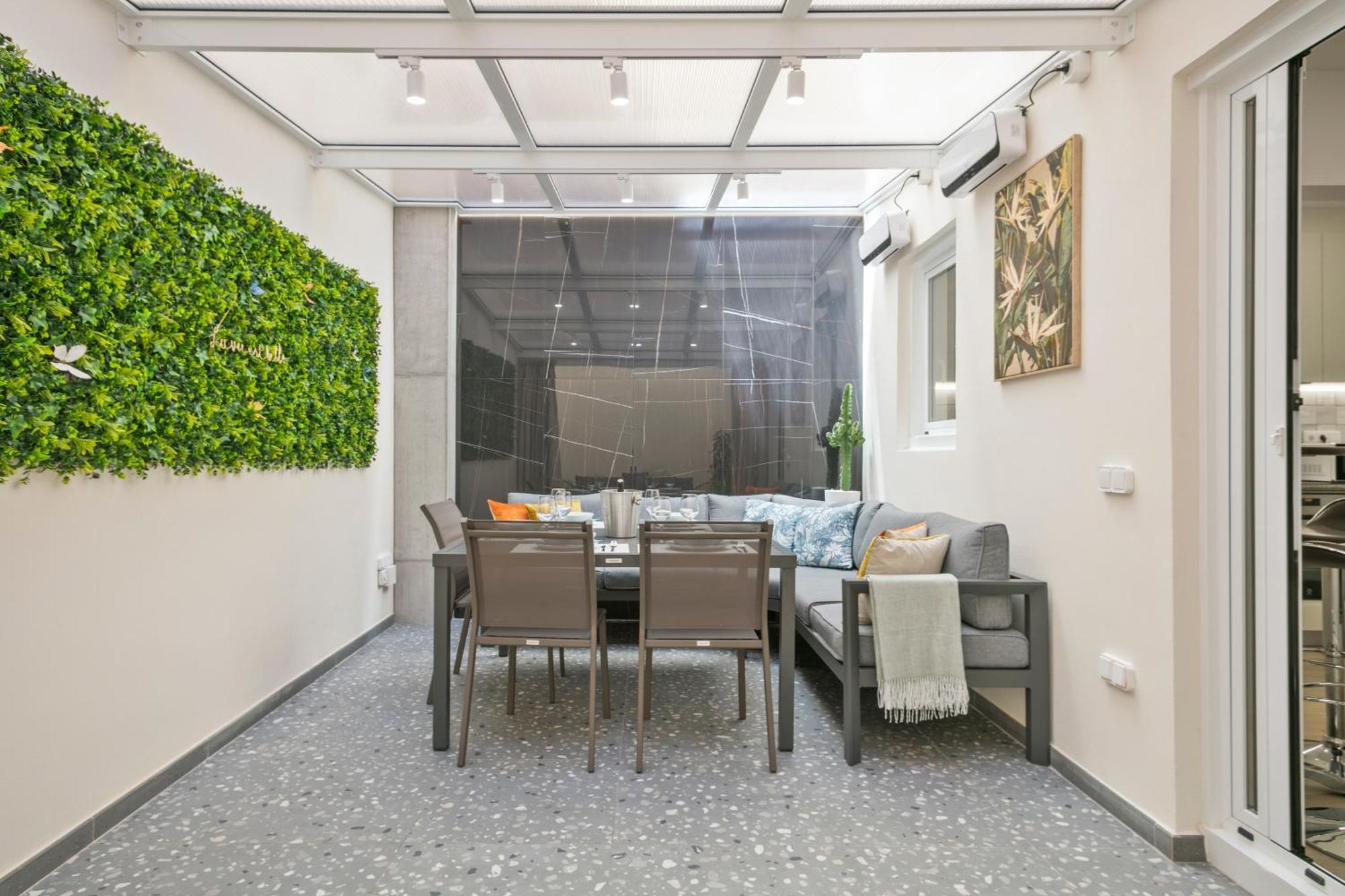 Boutique Plaza Catalonia Suites Cornella Cornellà de Llobregat Kültér fotó